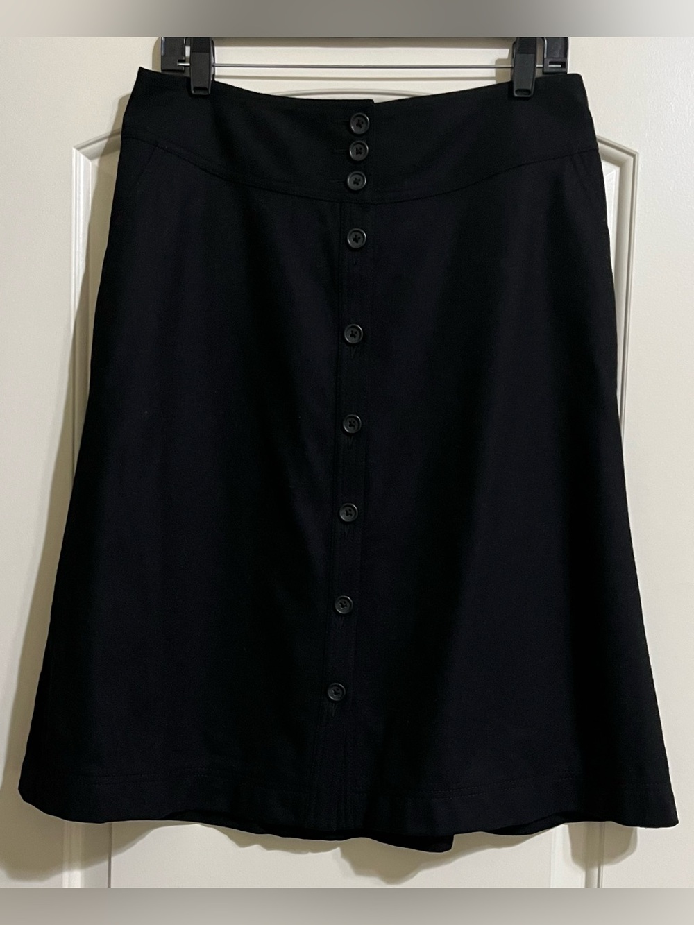 Banana Republic 80% Wool Blend Black Button Front A-Line Lined Skirt Size 8